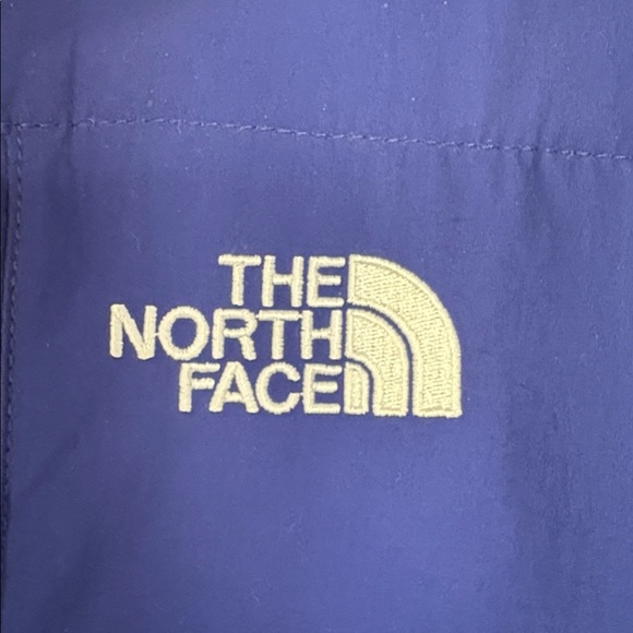 The North Face Women’s Denali Two-Tone Bluish Purple Jacket - Picture 3 of 10